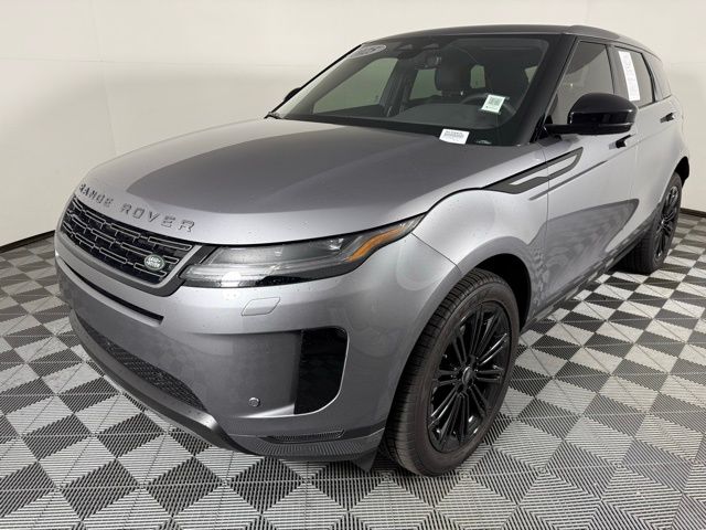 2025 Land Rover Range Rover Evoque S photo 3