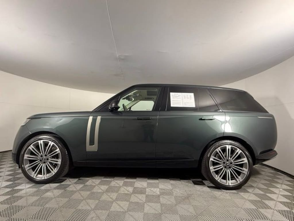 Used 2024 Land Rover Range Rover SE SUV
