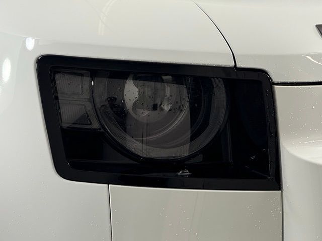 2025 Land Rover Defender V8 - Photo 15