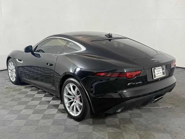2018 Jaguar F-TYPE Base photo 4
