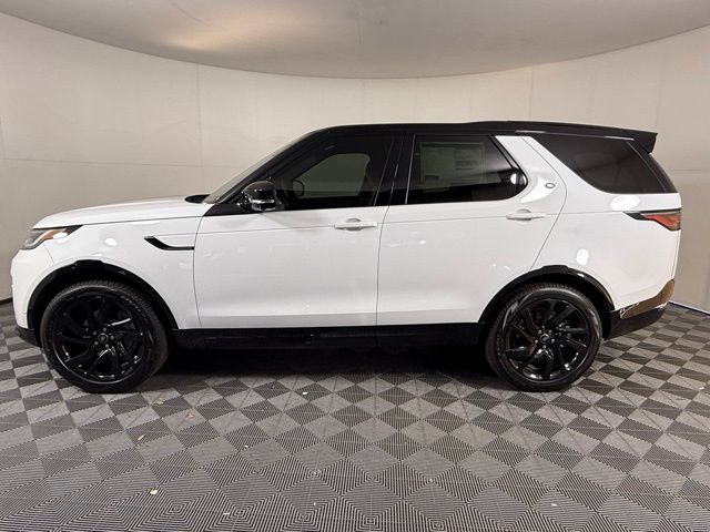2025 Land Rover Discovery SE photo 2
