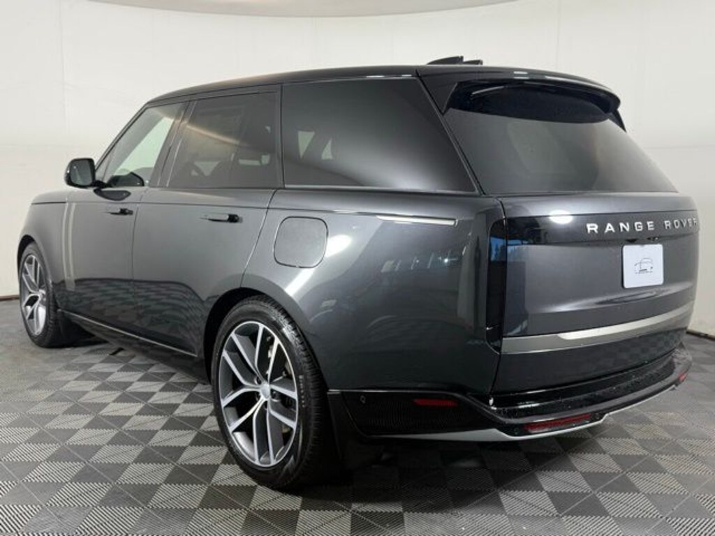 New 2025 Land Rover Range Rover SE Phev SUV