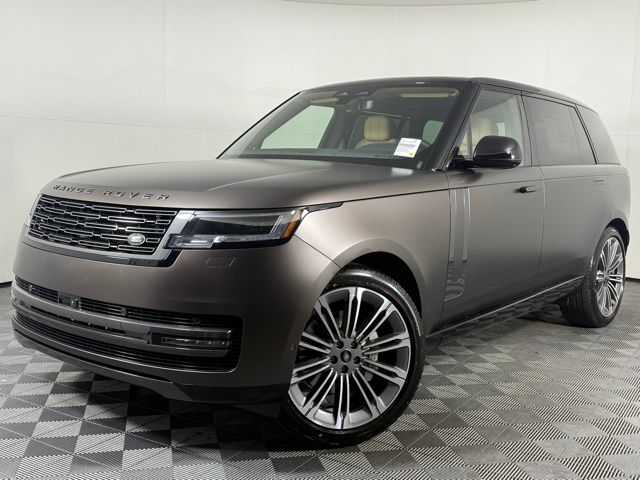 2025 Land Rover Range Rover SE's photo