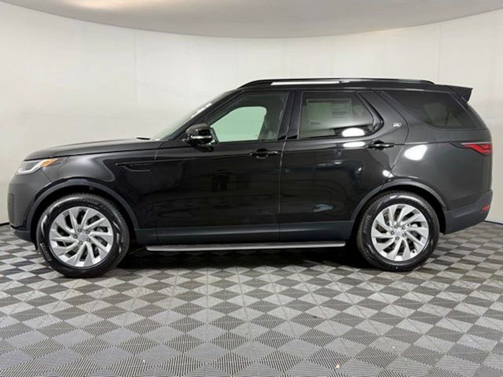 New 2026 Land Rover Discovery S SUV