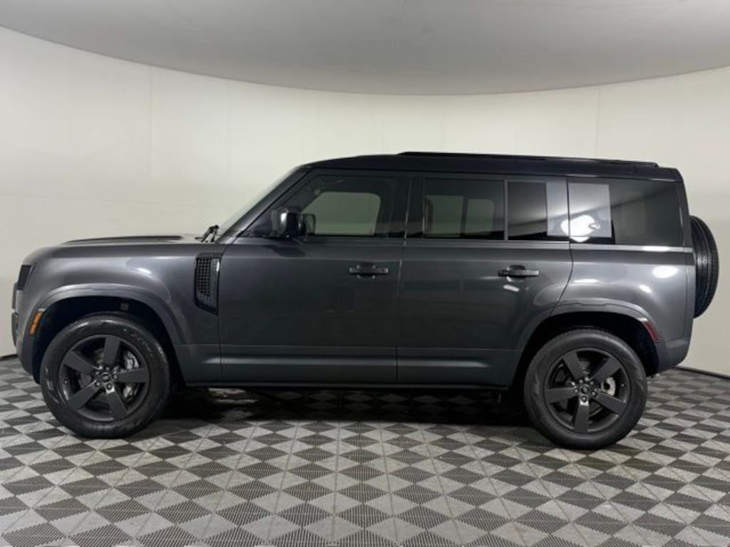 Used 2023 Land Rover Defender 110 SE SUV