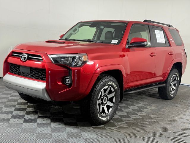 2022 Toyota 4Runner TRD Off-Road Premium photo 2