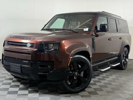 2023 Land Rover Defender 130 X-Dynamic SE SUV