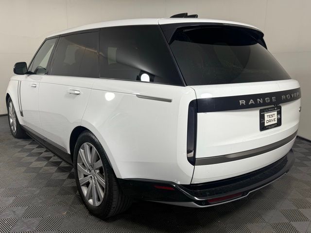 2023 Land Rover Range Rover Base photo 4