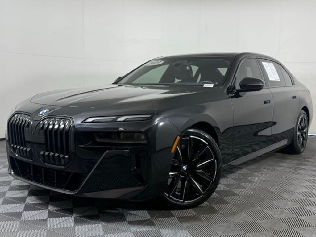 Used 2023 BMW 7 Series 740i Sedan