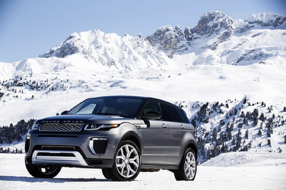 2018 Range Rover Evoque vs 2018 BMW X3 Comparison ...