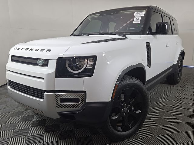 2022 Land Rover Defender Standard's photo