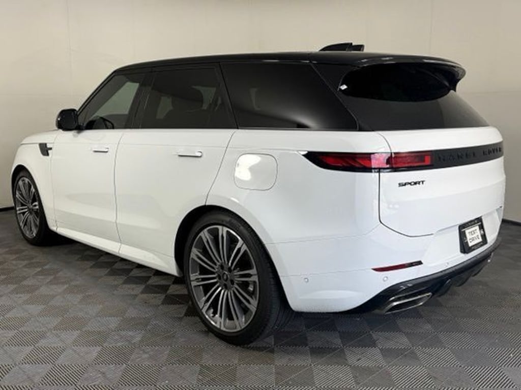 Certified 2025 Land Rover Range Rover Sport Plug-in Hybrid Dynamic SE SUV