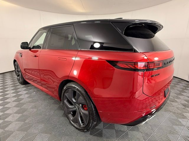 2025 Land Rover Range Rover Sport SE photo 4
