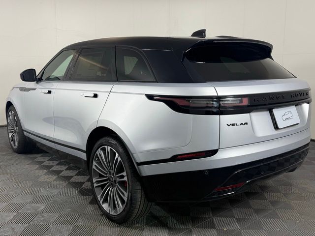 2025 Land Rover Range Rover Velar SE photo 4