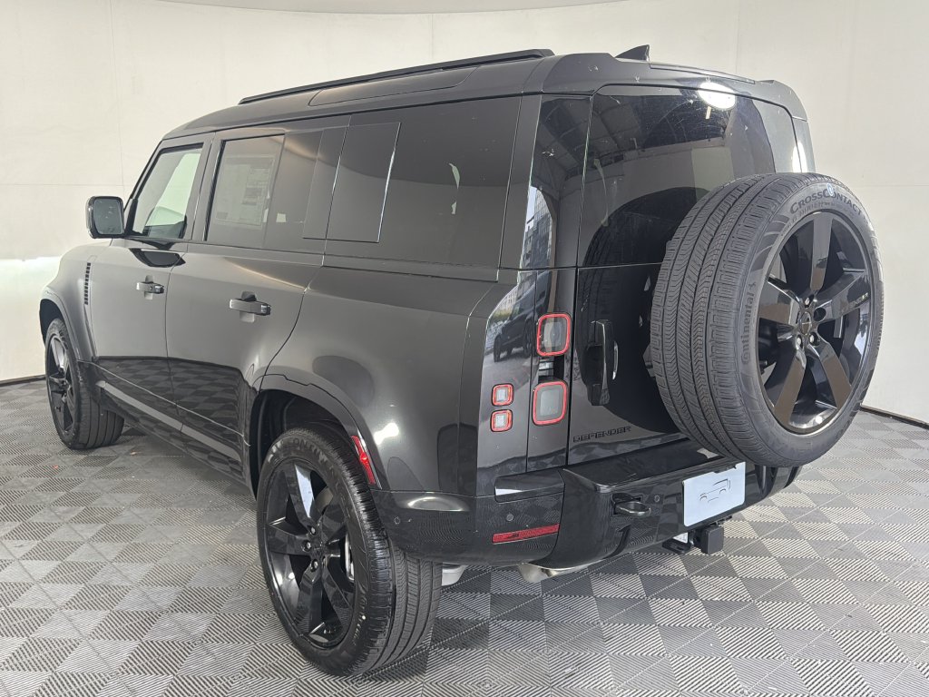 New 2026 Land Rover Defender 110 X-Dynamic SE SUV