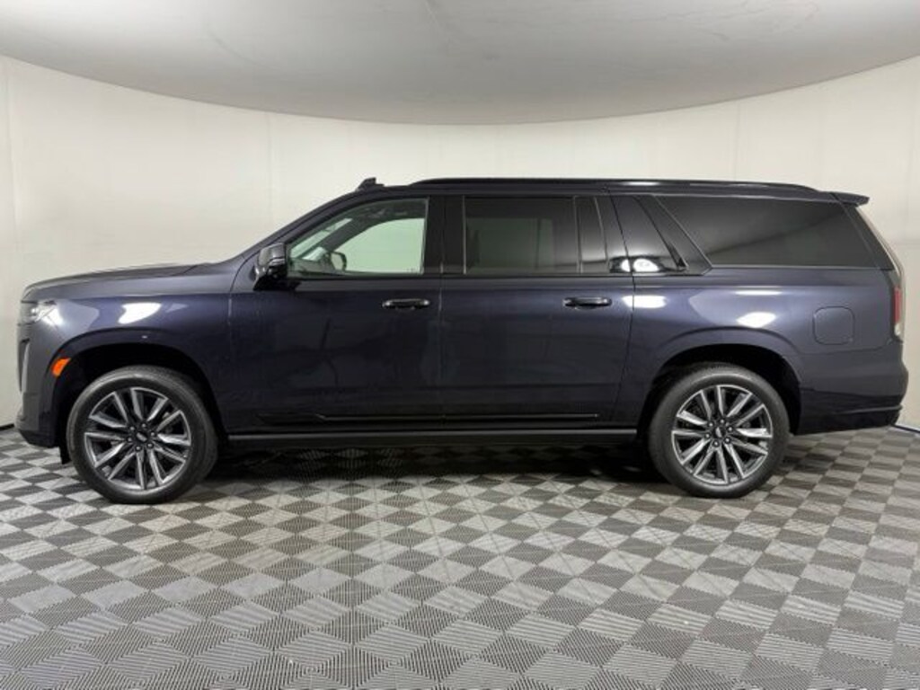 Used 2022 Cadillac Escalade ESV Sport Platinum SUV