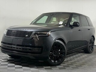 2026 Land Rover Range Rover SE 400PS