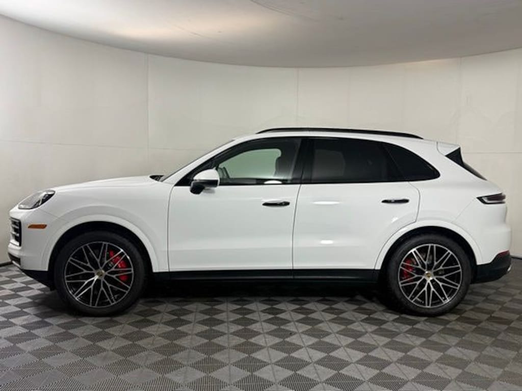 Used 2024 Porsche Cayenne S SUV