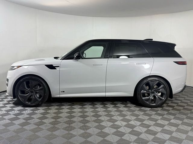 2026 Land Rover Range Rover Sport Dynamic SE