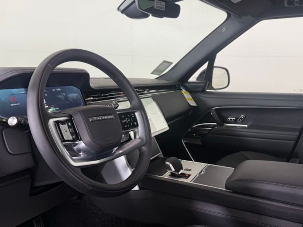 New 2026 Land Rover Range Rover SE Phev SUV