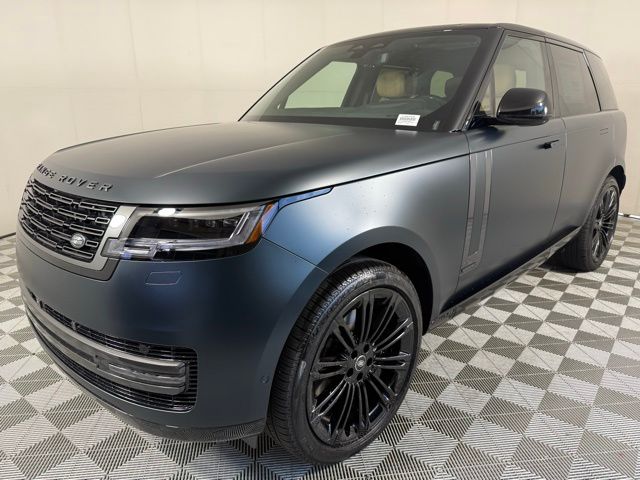 2025 Land Rover Range Rover Autobiography photo 2