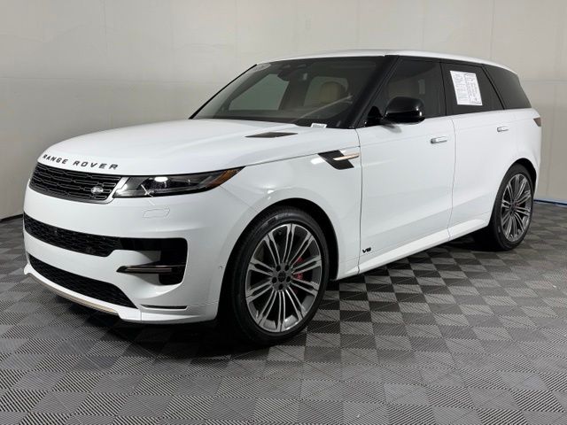 2026 Land Rover Range Rover Sport 2