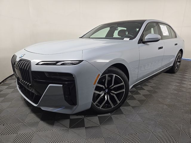 2023 BMW 7 Series 760i xDrive's photo