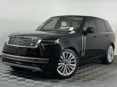 2026 Land Rover Range Rover SE 400PS SUV