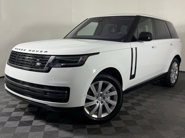 2023 Land Rover Range Rover SE's photo