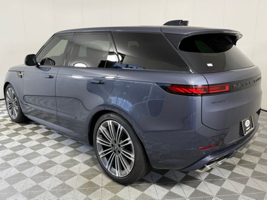 New 2025 Land Rover Range Rover Sport Dynamic SE SUV