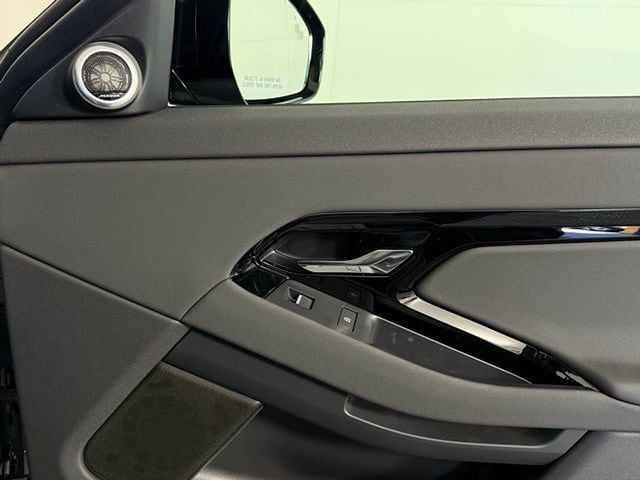 2026 Land Rover Range Rover Evoque S - Photo 38