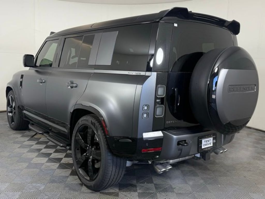 New 2026 Land Rover Defender 110 V8 SUV