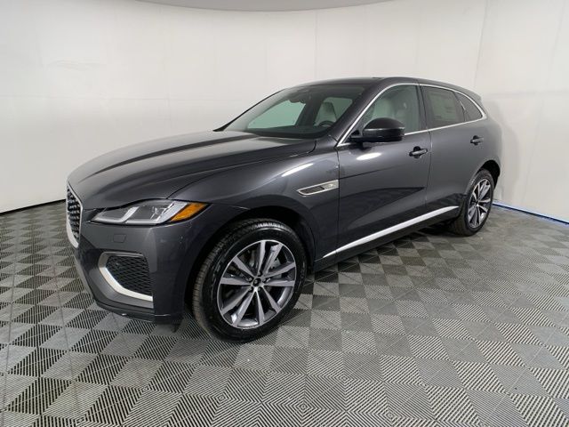 2025 Jaguar F-PACE P400 R-Dynamic S photo 2