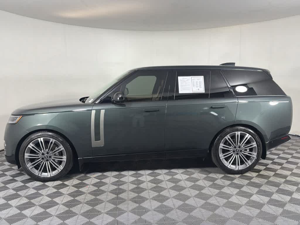 Certified 2025 Land Rover Range Rover P400 SE SUV
