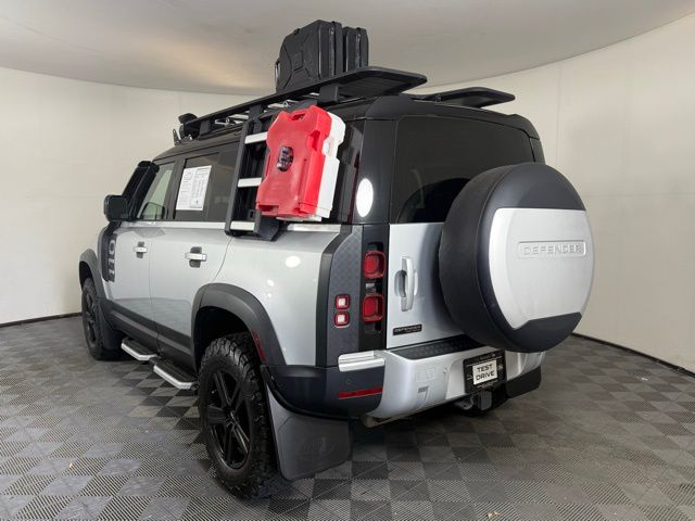 2020 Land Rover Defender 110 photo 3