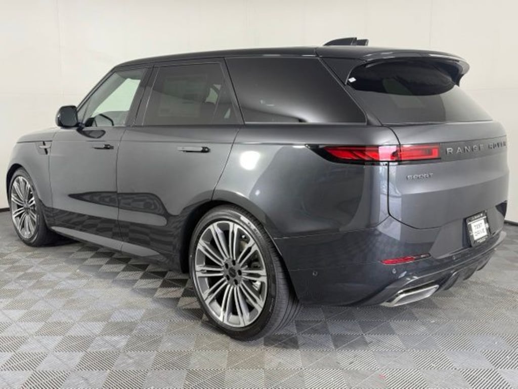 New 2026 Land Rover Range Rover Sport Dynamic SE SUV