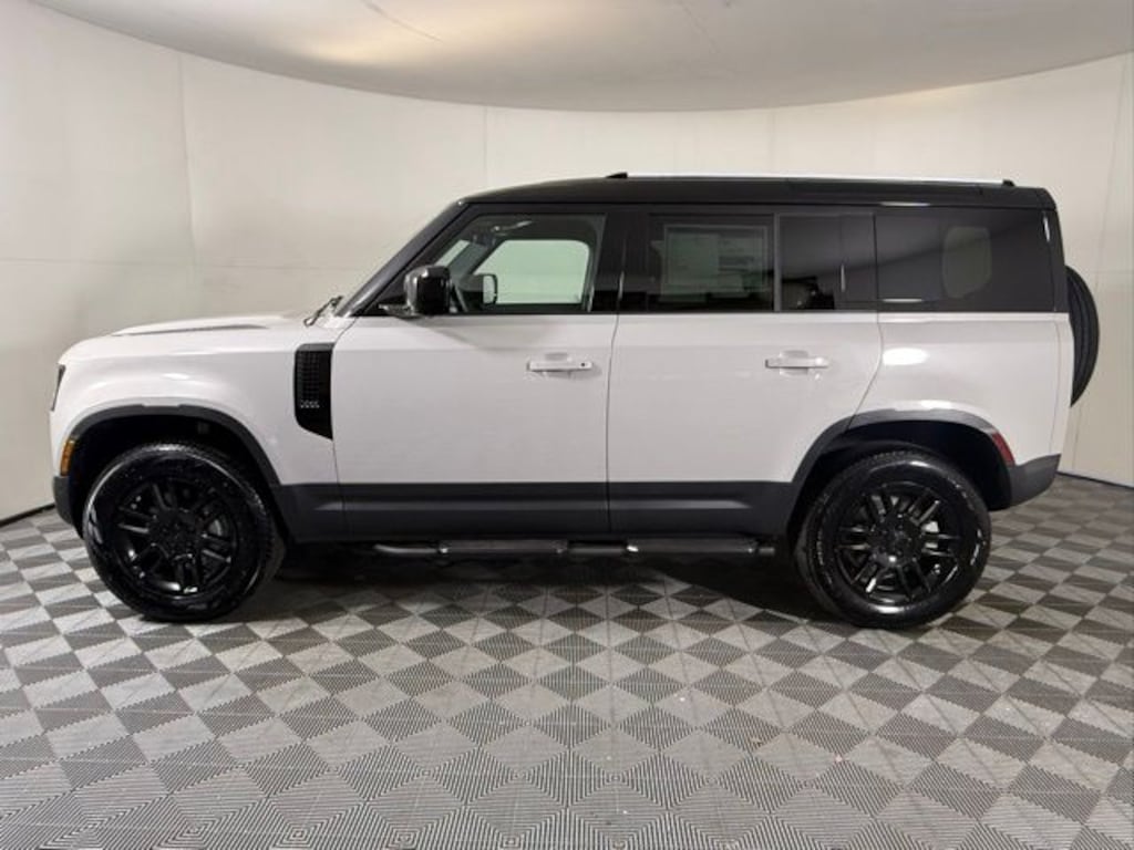 New 2026 Land Rover Defender 110 S 300PS SUV