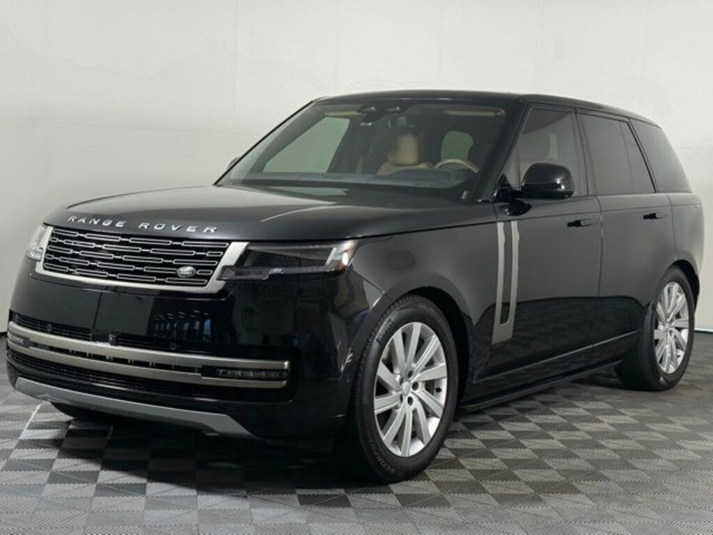 Used 2025 Land Rover Range Rover SE SUV