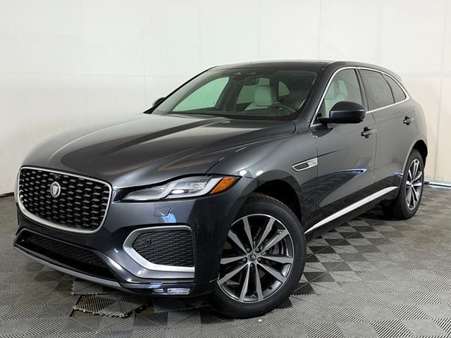 2026 Jaguar F-PACE P250 R-Dynamic S's photo