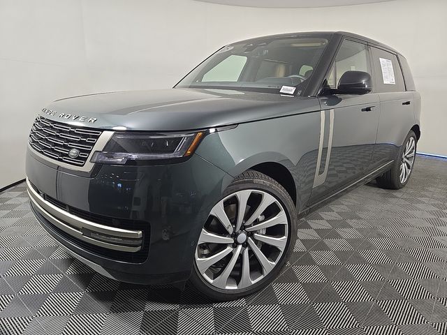 2025 Land Rover Range Rover 3.0 SE LWB 7's photo