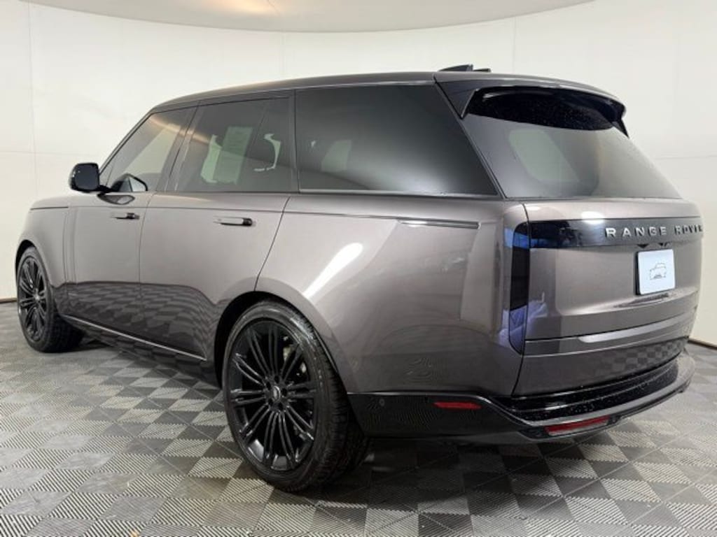 Used 2024 Land Rover Range Rover SE SUV
