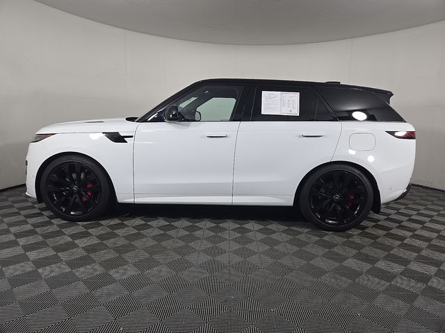 2025 Land Rover Range Rover Sport 8