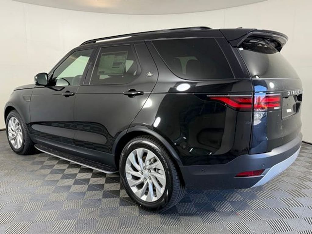 New 2026 Land Rover Discovery S SUV