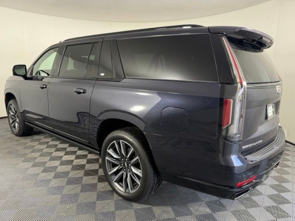 Used 2022 Cadillac Escalade ESV Sport Platinum SUV