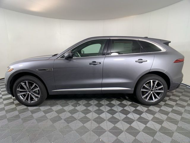 2025 Jaguar F-PACE P250 R-Dynamic S photo 3