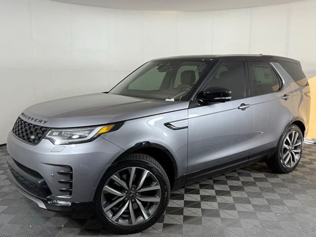 Certified 2025 Land Rover Discovery Dynamic SE SUV