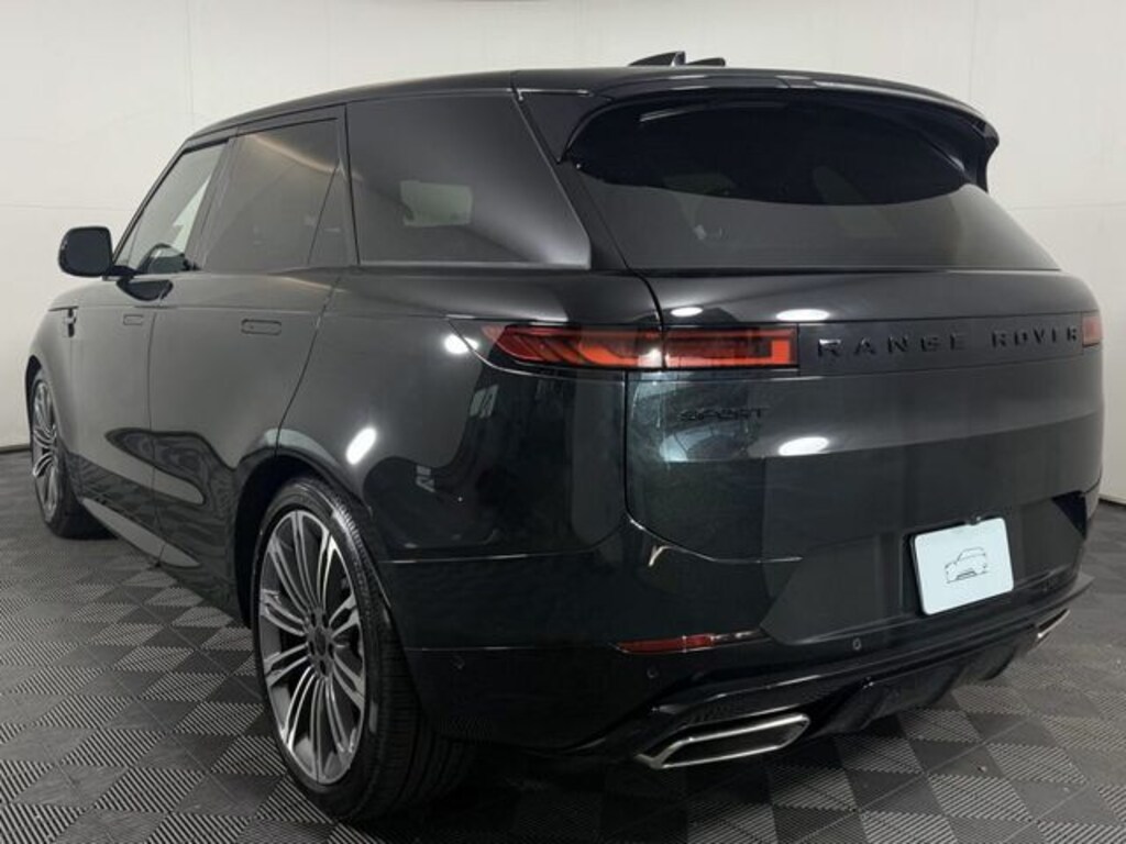 New 2026 Land Rover Range Rover Sport Dynamic SE SUV