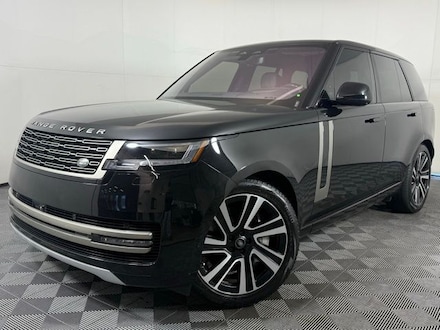 2023 Land Rover Range Rover SE SUV