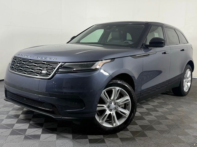 2026 Land Rover Range Rover Velar S's photo