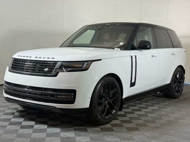 2025 Land Rover Range Rover SE photo 2